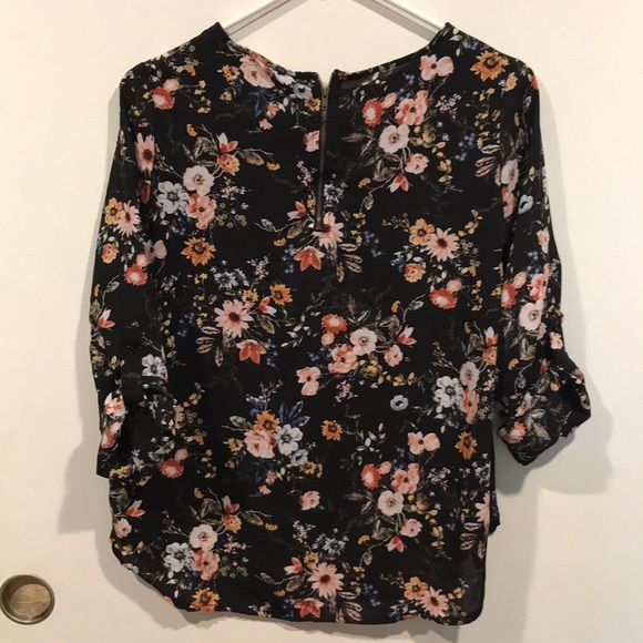 EUC 3/4 sleeve - Picture 3 of 3